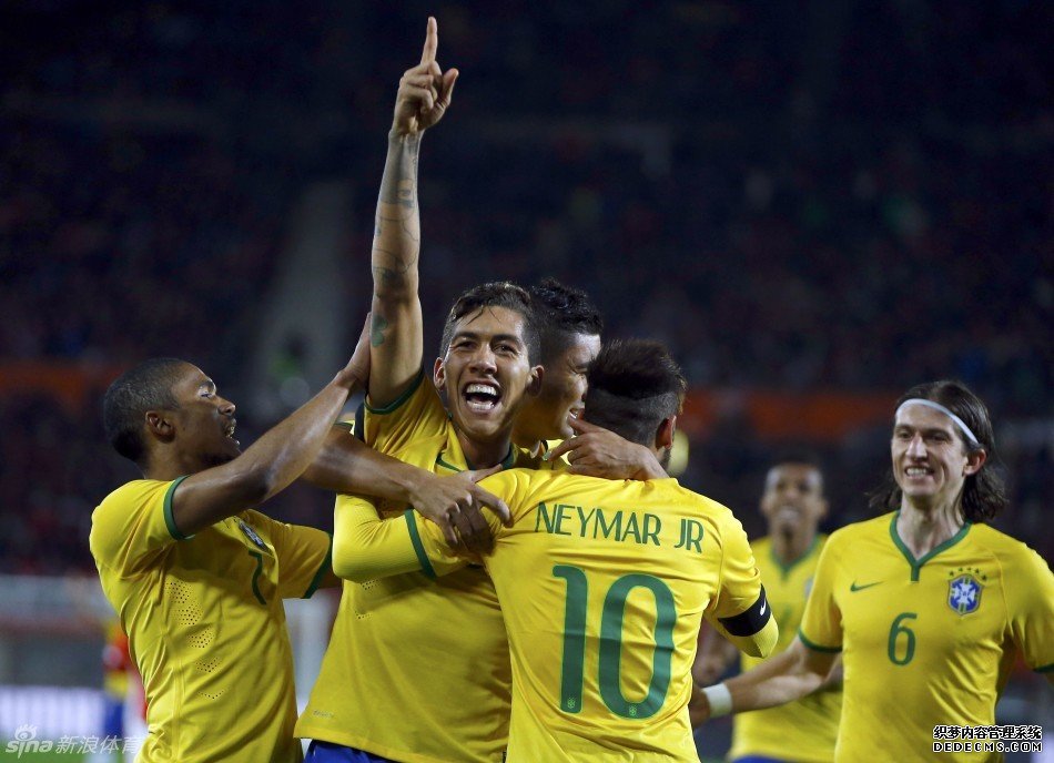 奥地利足球队小组赛表现出色