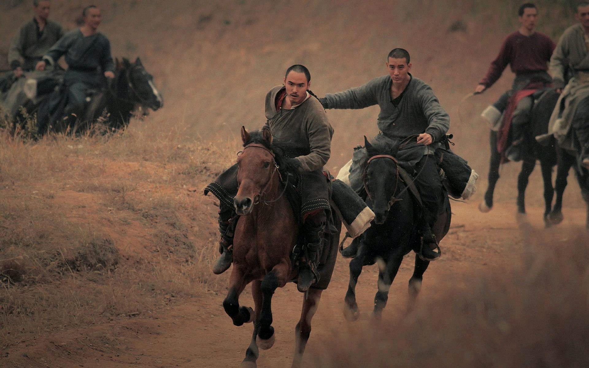 棘手对手互释猛烈攻势，比赛实力匹敌的简单介绍