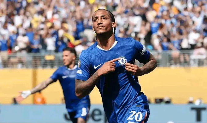 巴黎圣日耳曼客场大胜,轻松摘下胜利的简单介绍 巴黎圣日耳曼客场大胜,轻松摘下胜利的简单介绍